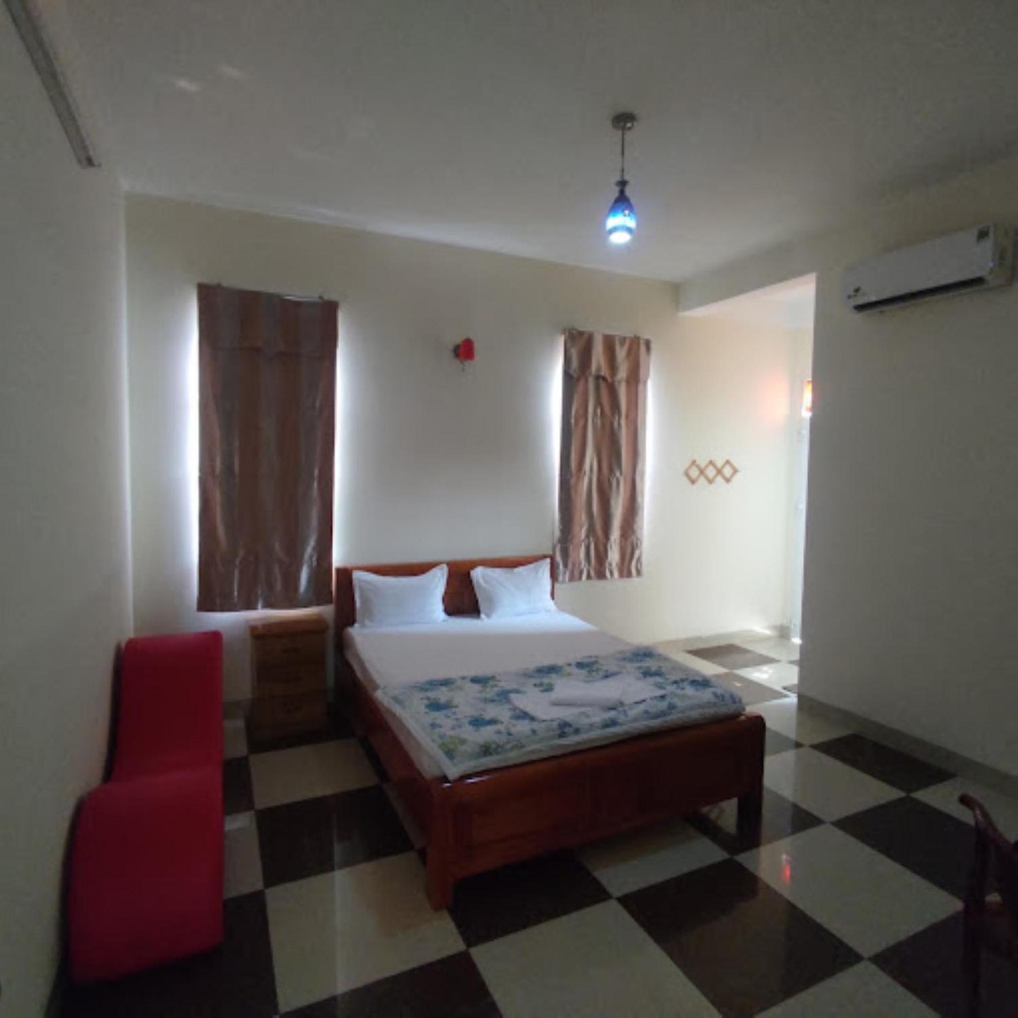 Hoang Nam Thu Duc * Ho Chi Minh City